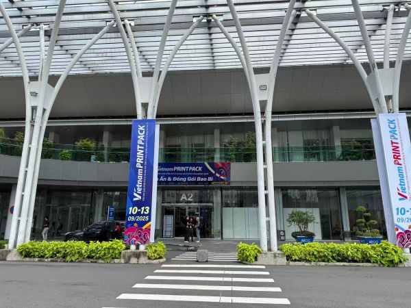 Exhibition Photo 1
